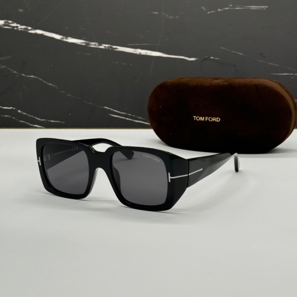 NEW TOM FORD TF1035N ECO 01A WOMEN SUNGLASSES TOM FORD RYDER-02 FT1035N/S - Picture 2 of 11